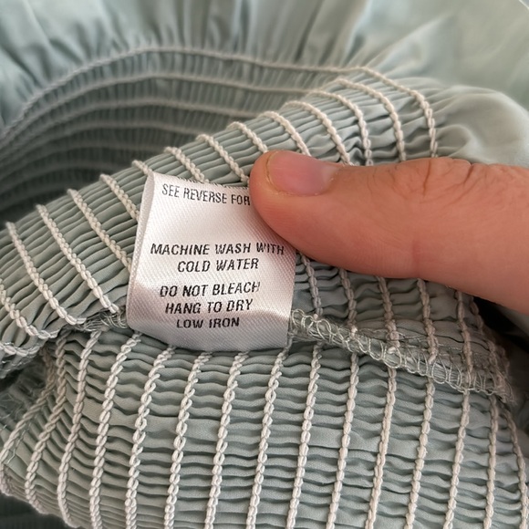 Olivaceous Tie Front Long Sleeve Smocked Crop Top - Picture 9 of 9